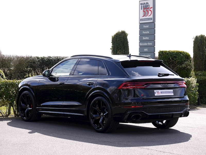 Audi RSQ8 4.0 V8 - Carbon Black Edition - Large 15