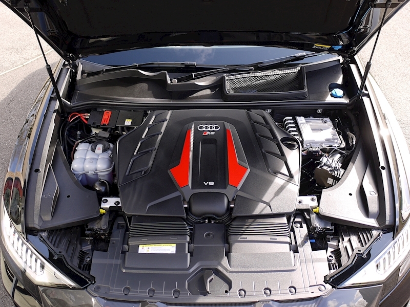 Audi RSQ8 4.0 V8 - Carbon Black Edition - Large 28