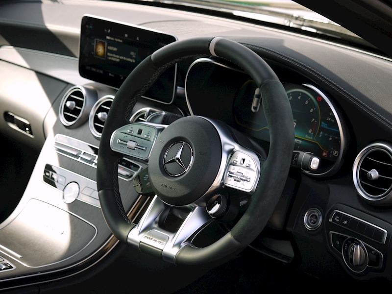 Mercedes-Benz C63 S AMG 4.0 Premium Plus Coupe - Large 2