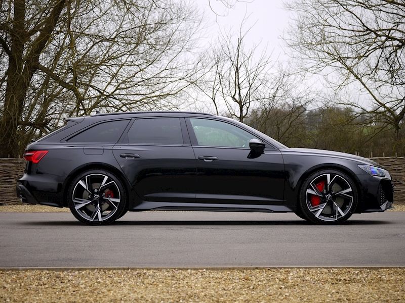 Audi RS 6 Avant Carbon Black Edition Tiptronic - New Model - Large 19
