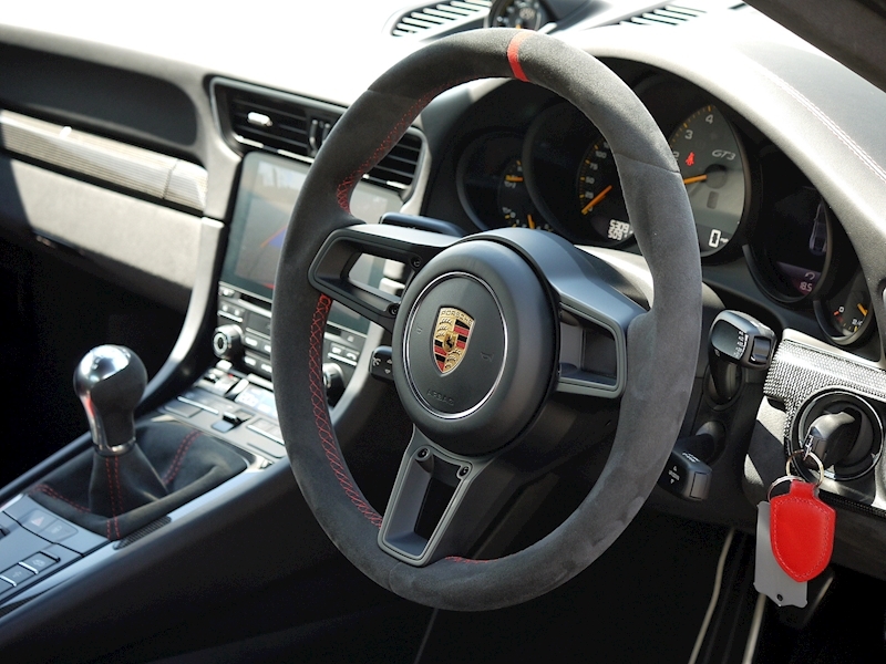 Porsche 911 (991.2) GT3 Clubsport 4.0 Manual - Large 3