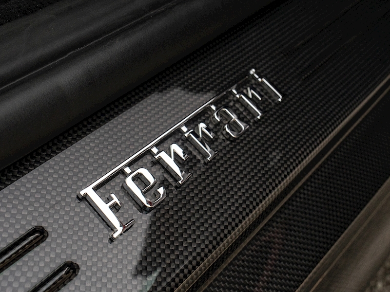 Ferrari 812 Superfast 6.5 V12 - Huge Specification - Large 24