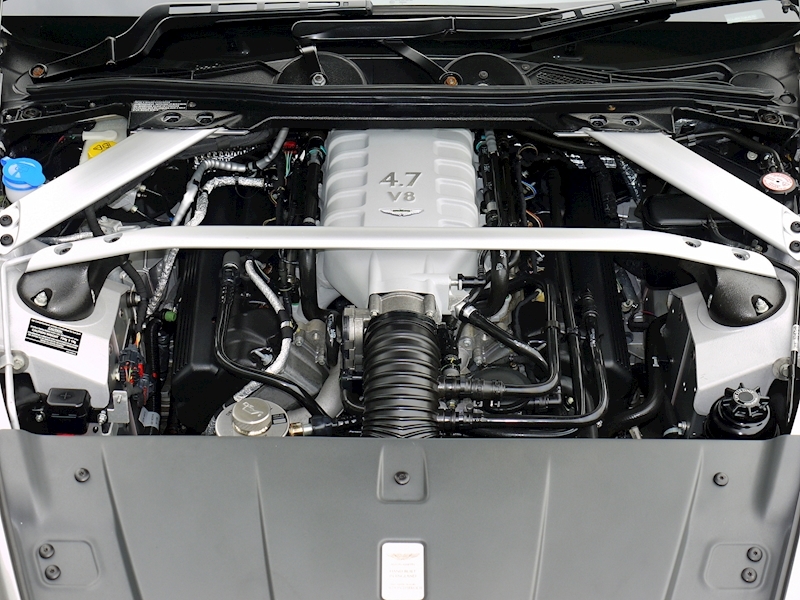 Aston Martin V8 Vantage 4.7 Coupe Sportshift II - Large 24