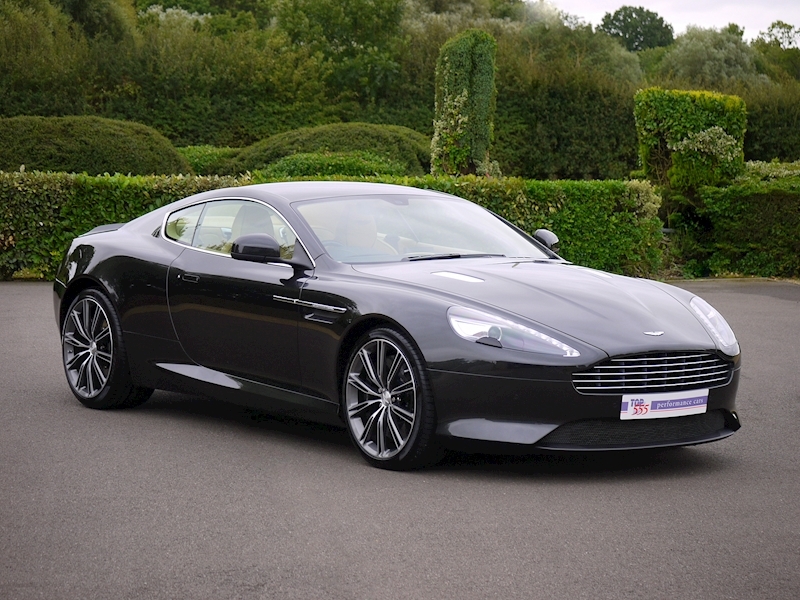 Aston Martin DB9 6.0 Coupe Touchtronic II - Large 38