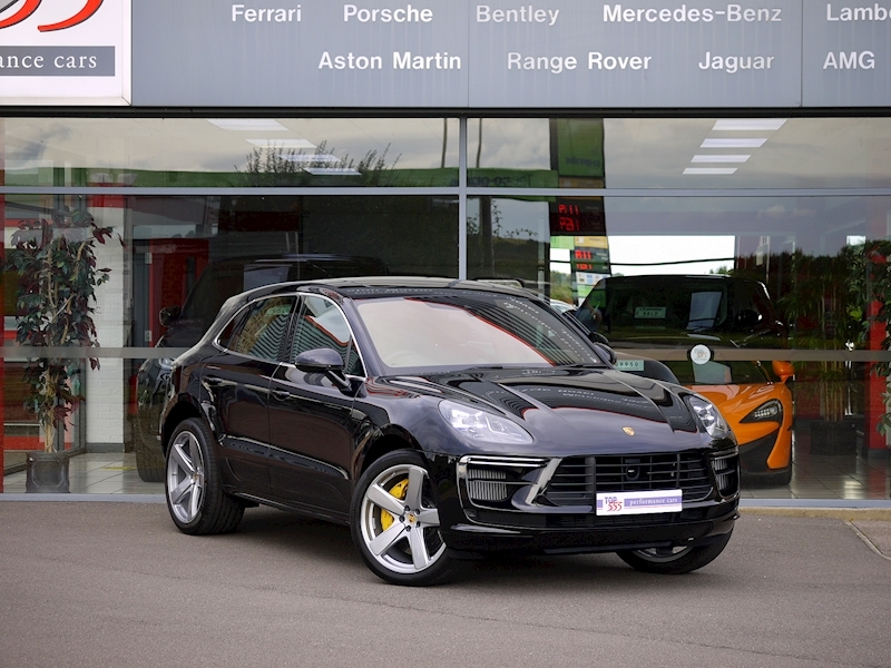 Porsche Macan Turbo PDK - Large 38