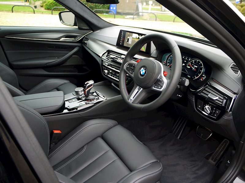 BMW M5 Competition 4.4 V8 - Large 2