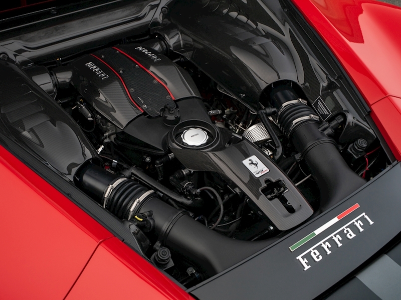 Ferrari 488 Pista - Large 12