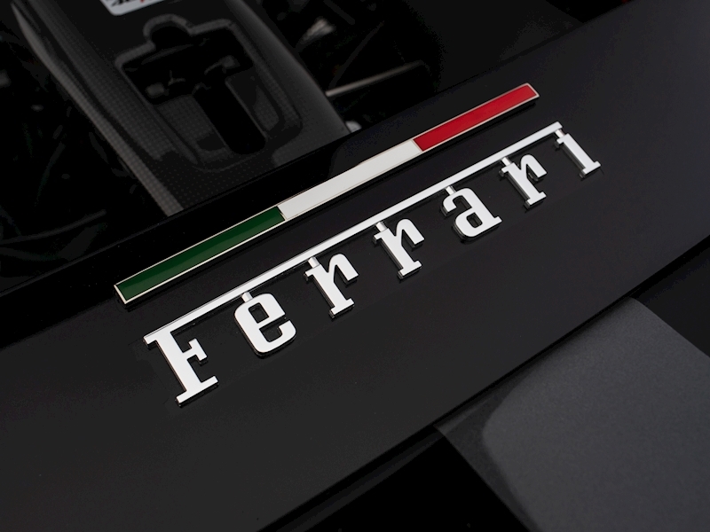 Ferrari 488 Pista - Large 15