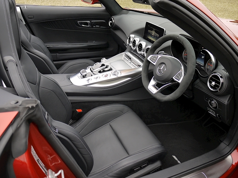 Mercedes-Benz AMG GT C Roadster 4.0 - Large 2