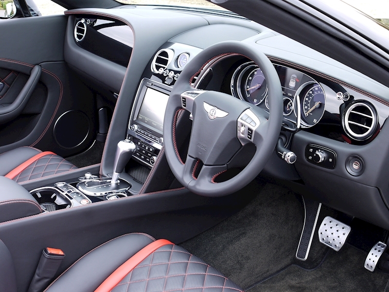 Bentley Continental GTC 4.0 V8 S 'Black Edition' - Large 3