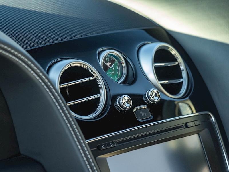Bentley Continental GT 4.0 V8 S Mulliner - Large 26