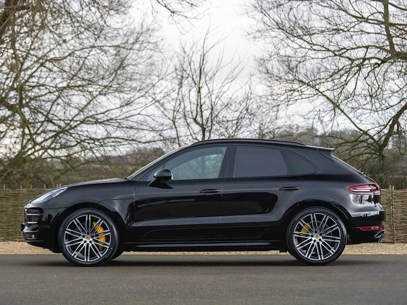 Porsche Macan Turbo - Performance Package 3.6 PDK - Large 4