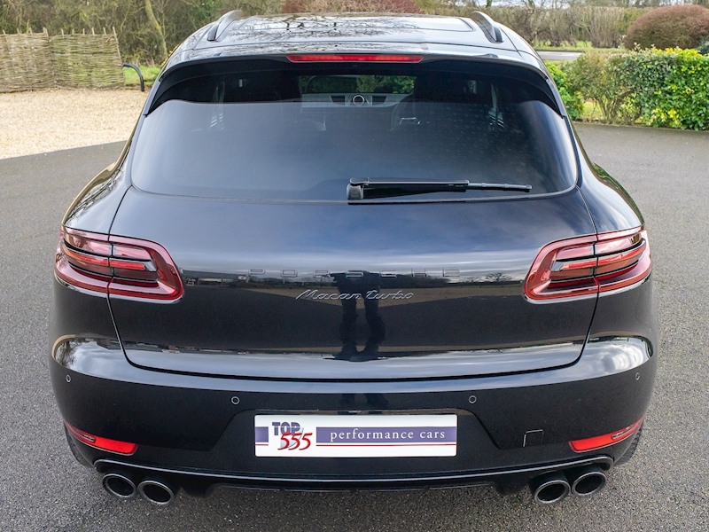 Porsche Macan Turbo - Performance Package 3.6 PDK - Large 15