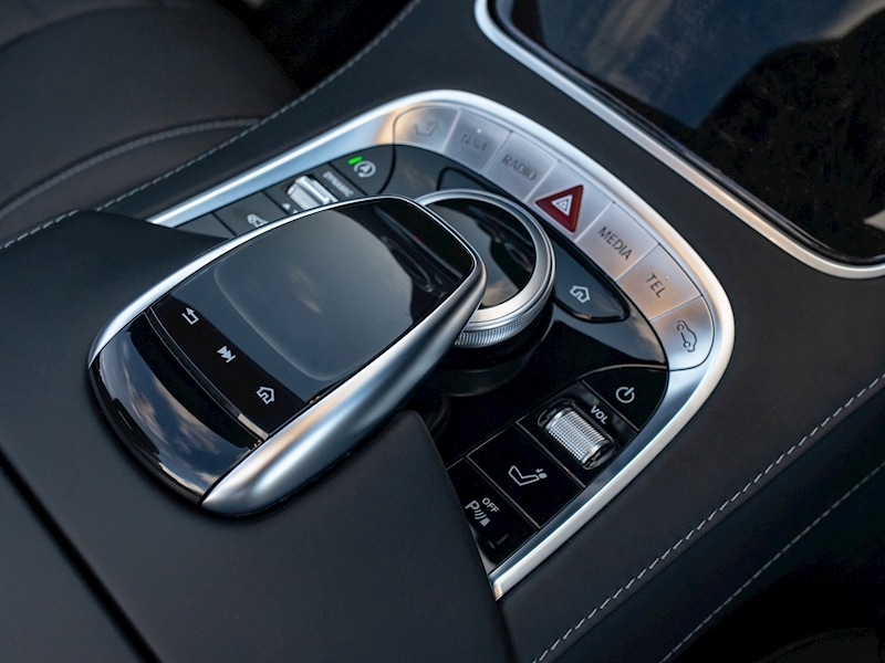 Mercedes-Benz S560 V8 AMG Line Premium Cabriolet - Large 20