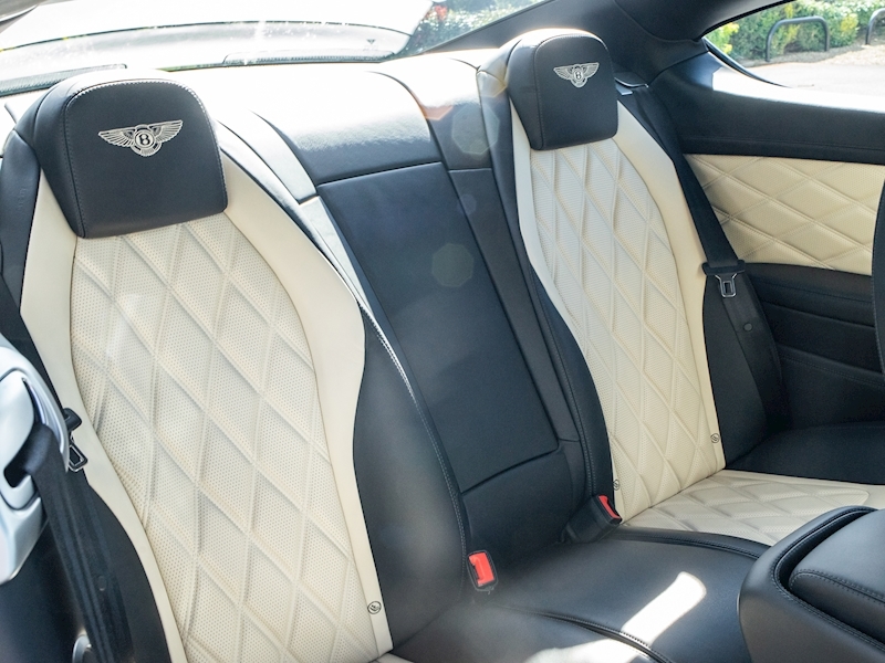 Bentley Continental GT 4.0 V8 S Mulliner - Large 19