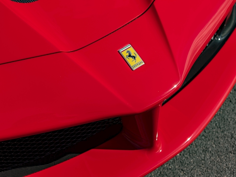 Ferrari LaFerrari - Large 14
