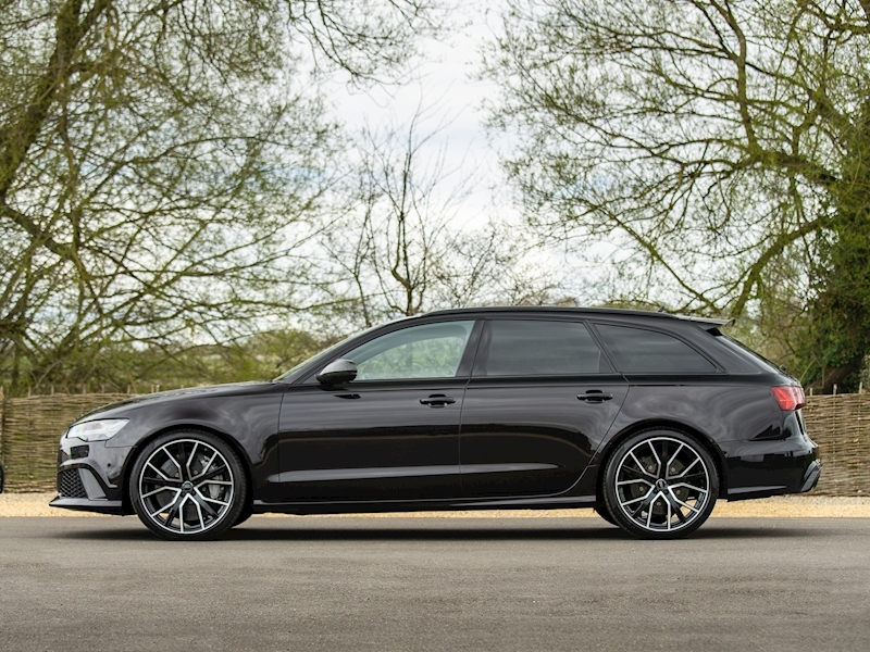 Audi RS6 Performance 4.0 TFSI Quattro - Large 3