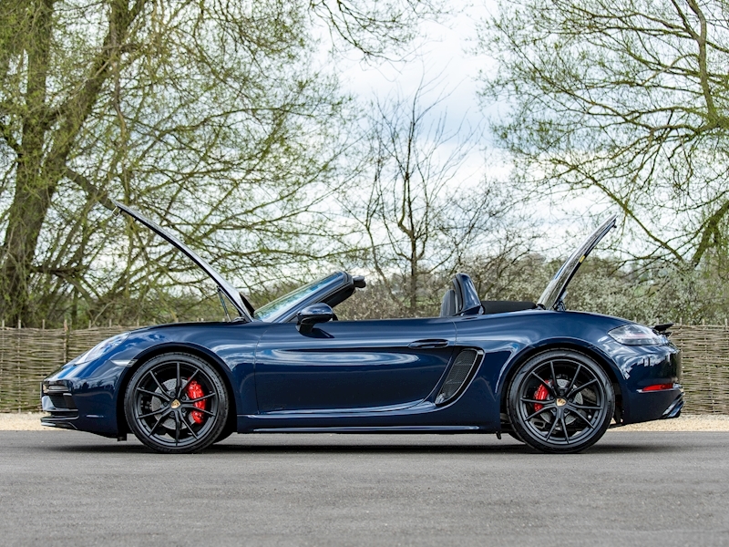 Porsche 718 Boxster GTS 2.5 - PDK - Large 6