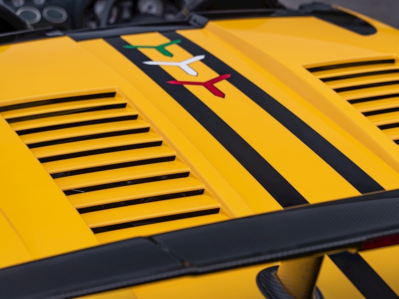 Lamborghini LP570-4 Performante Spyder - Large 11