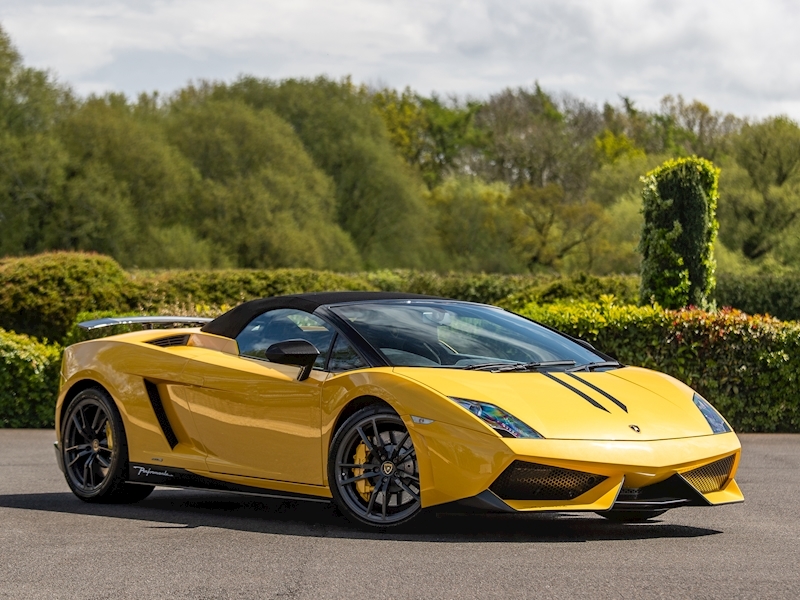 Lamborghini LP570-4 Performante Spyder - Large 33