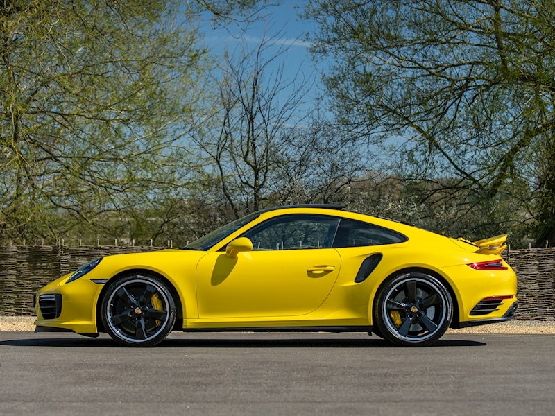 Porsche 911 (991.2) Turbo S 3.8 Coupe PDK - Large 3