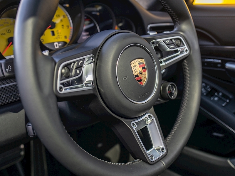 Porsche 911 (991.2) Turbo S 3.8 Coupe PDK - Large 28