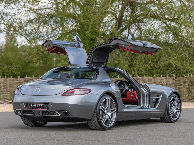 Mercedes-Benz SLS AMG Coupe - Large 21