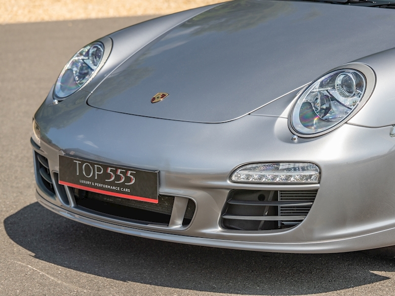 Porsche 911 [997] Carrera 4 GTS Cabriolet PDK - Large 17