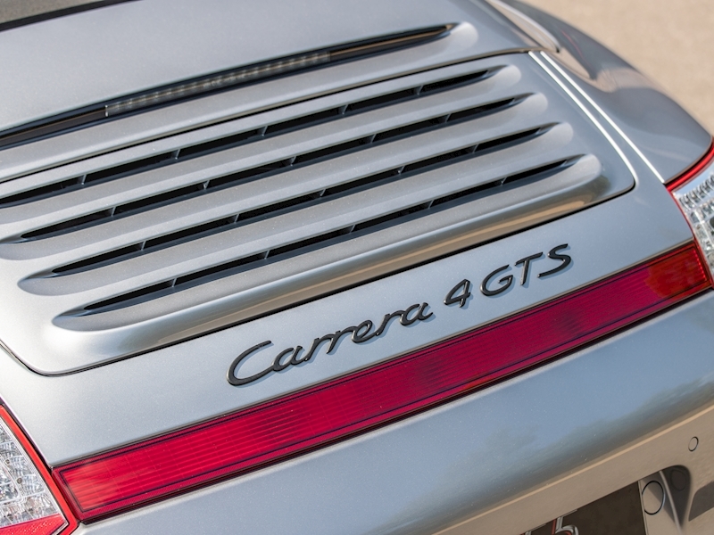 Porsche 911 [997] Carrera 4 GTS Cabriolet PDK - Large 18