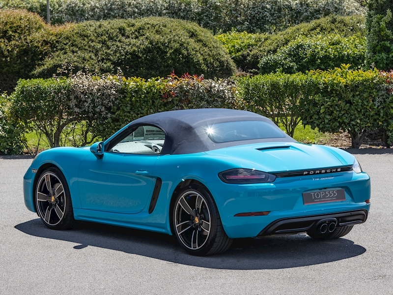 Porsche 718 Boxster 2.0 PDK - Large 0