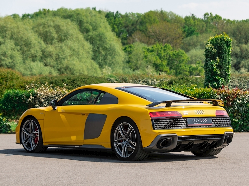 Audi R8 V10 Performance Coupe - Large 0