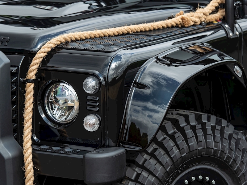 Land Rover DEFENDER 110 SVX 'SPECTRE' - 1 of only 7 Original Vehicles Produced Exclusively For The James Bond Movie 'SPECTRE' - Large 33