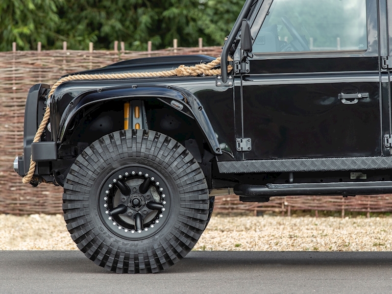 Land Rover DEFENDER 110 SVX 'SPECTRE' - 1 of only 7 Original Vehicles Produced Exclusively For The James Bond Movie 'SPECTRE' - Large 5