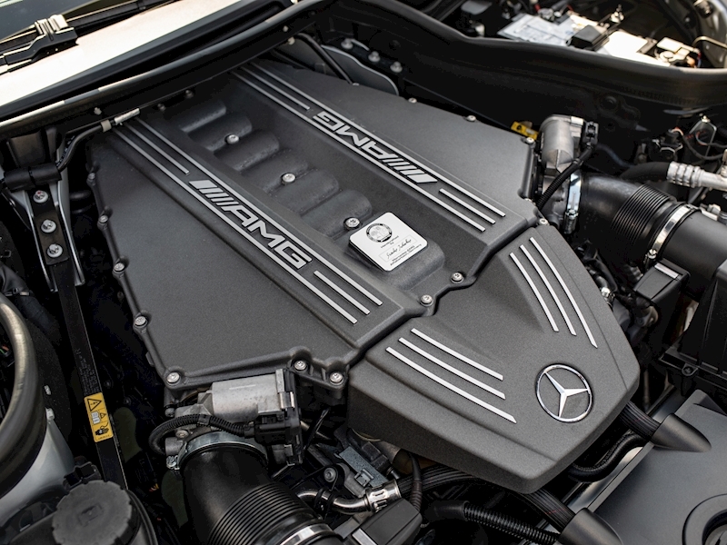 Mercedes-Benz SLS AMG COUPE - Large 36