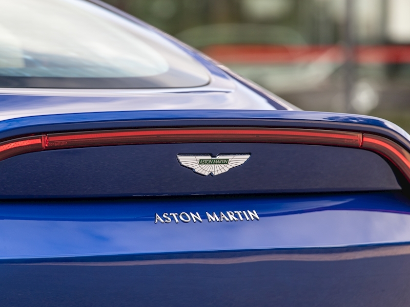 Aston Martin V8 Vantage 4.0 - Large 13