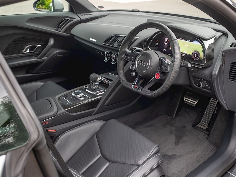 Audi R8 V10 Performance Coupe - Large 2