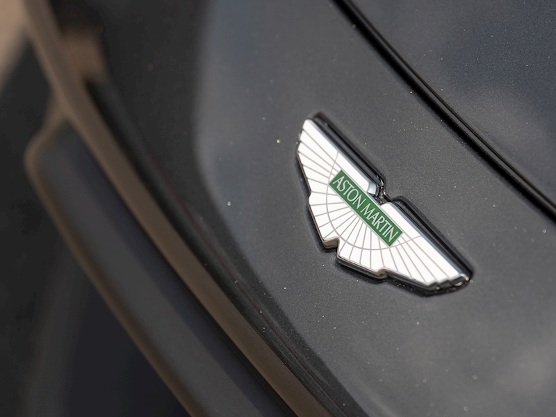 Aston Martin V8 Vantage 4.0 Coupe - Large 11