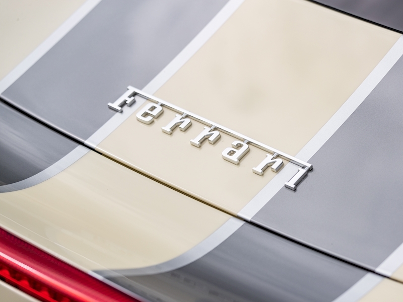 Ferrari 458 Speciale - Large 23
