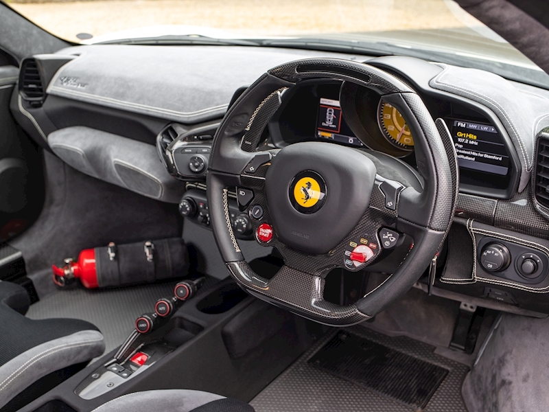 Ferrari 458 Speciale - Large 40