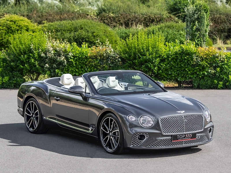 Bentley Continental GTC Mulliner W12 - Large 43