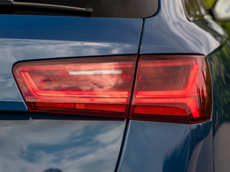 Audi RS6 Performance Avant 4.0 TFSI Quattro - Large 18