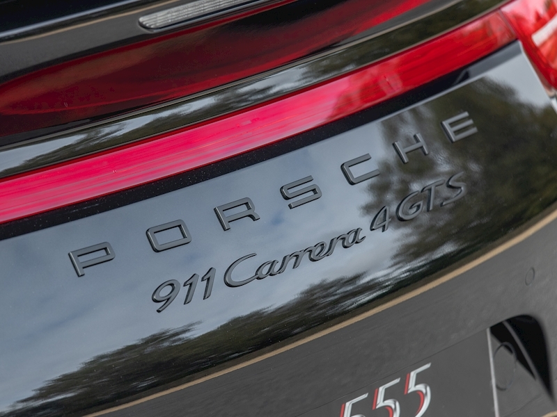 Porsche 911 Carrera 4 GTS Coupe 3.8 PDK with Aerokit Cup - Large 17