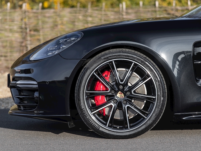 Porsche Panamera GTS Sport Turismo 4.0 V8 PDK - Large 3