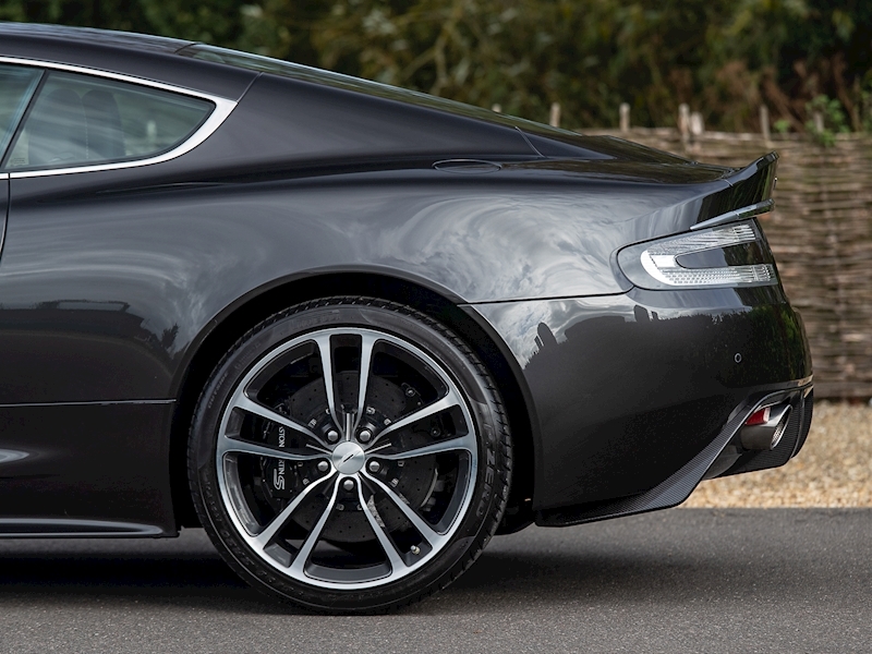 Aston Martin DBS 6.0 V12 Coupe - Touchtronic II - Large 16