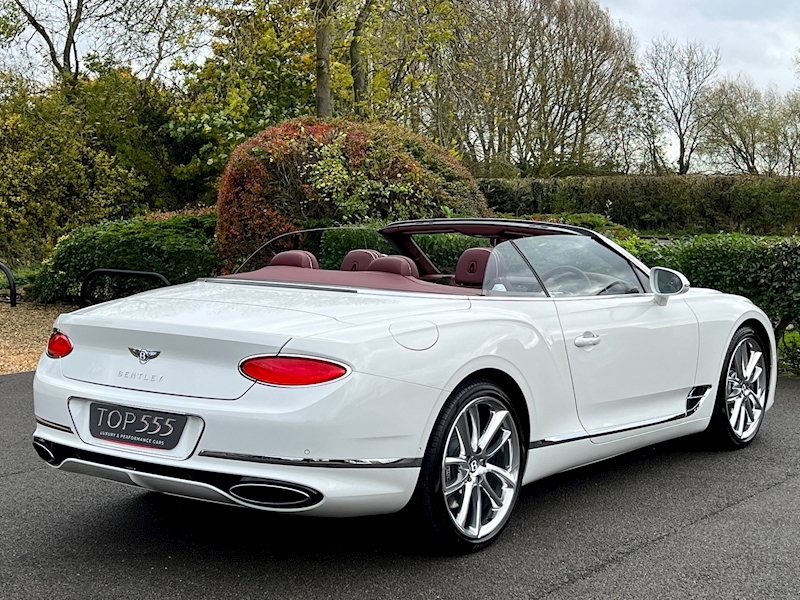 Bentley Continental GTC Mulliner W12 - Large 9