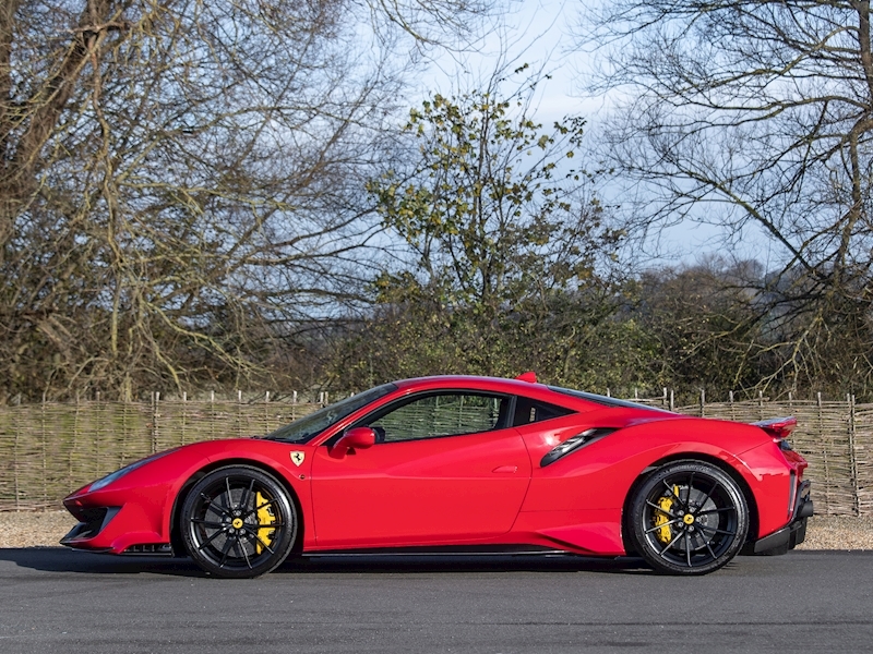 Ferrari 488 Pista - Large 2