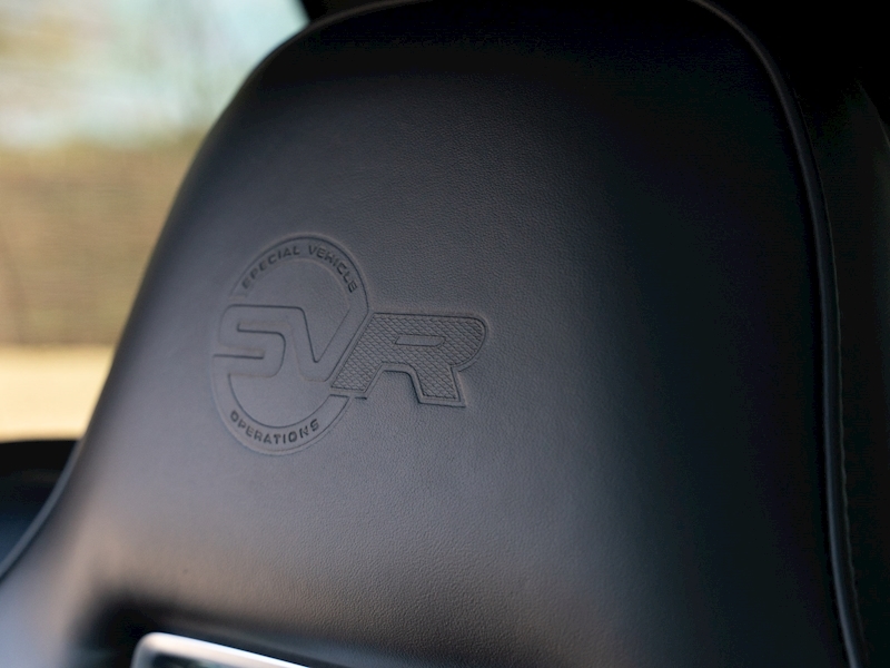 Range Rover SPORT SVR 5.0 - Large 38