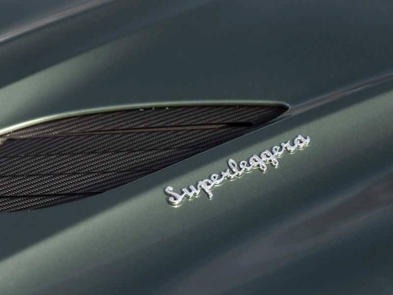 Aston Martin DBS Superleggera V12 - Large 9