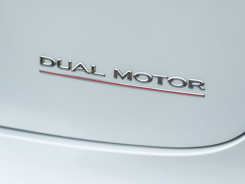Tesla Model 3 Performance Dual Motor - AWD - Large 15