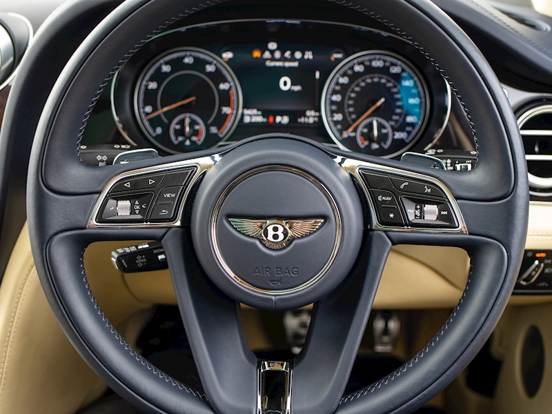 Bentley Bentayga W12 - Mulliner Driving Specification - Large 38